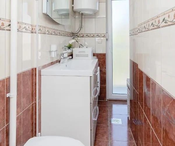 Homey With A View Appartement